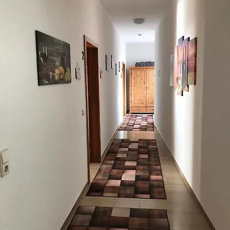 Gaestezimmer Klein Und Fein Fuer Nach Dem Wein 3*