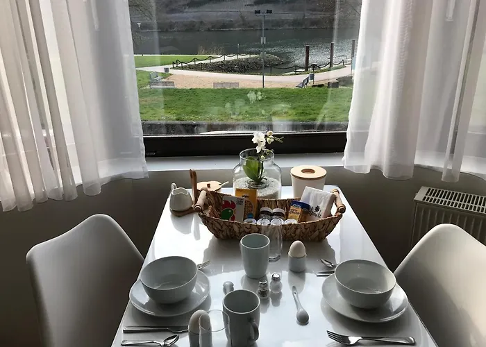 Gaestezimmer Klein Und Fein Fuer Nach Dem Wein 3*