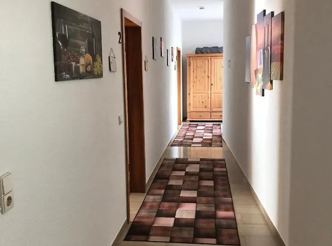 Gaestezimmer Klein Und Fein Fuer Nach Dem Wein 3*