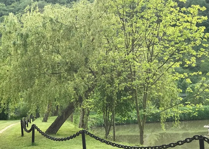 Gaestezimmer Klein Und Fein Fuer Nach Dem Wein فندق مبيت وإفطار