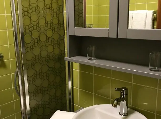 Couette-café Gaestezimmer Klein Und Fein Fuer Nach Dem Wein 3*